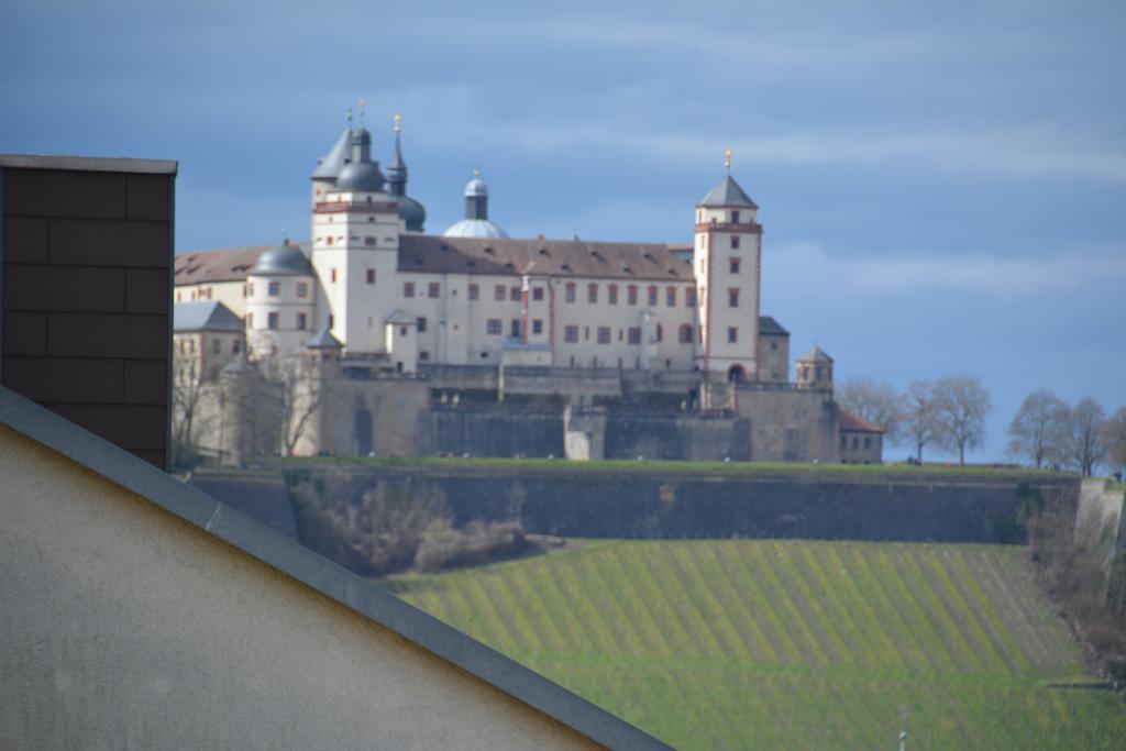 Avenzio Lägenhet Würzburg Exteriör bild